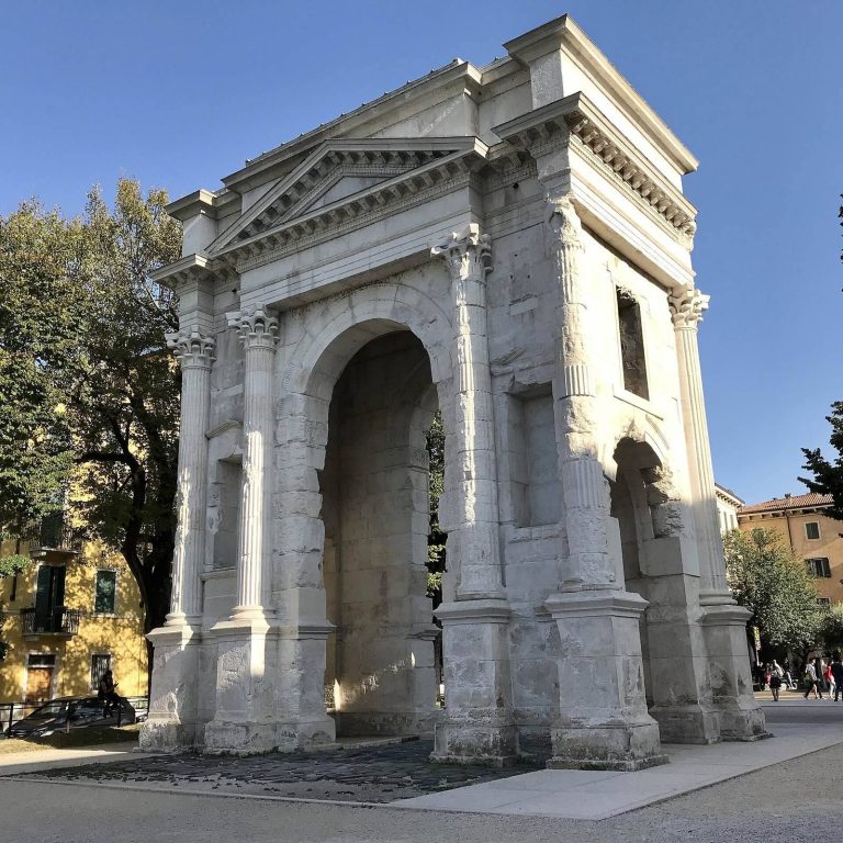 Arco dei Gavi, Verona: A Roman Honorary Arch