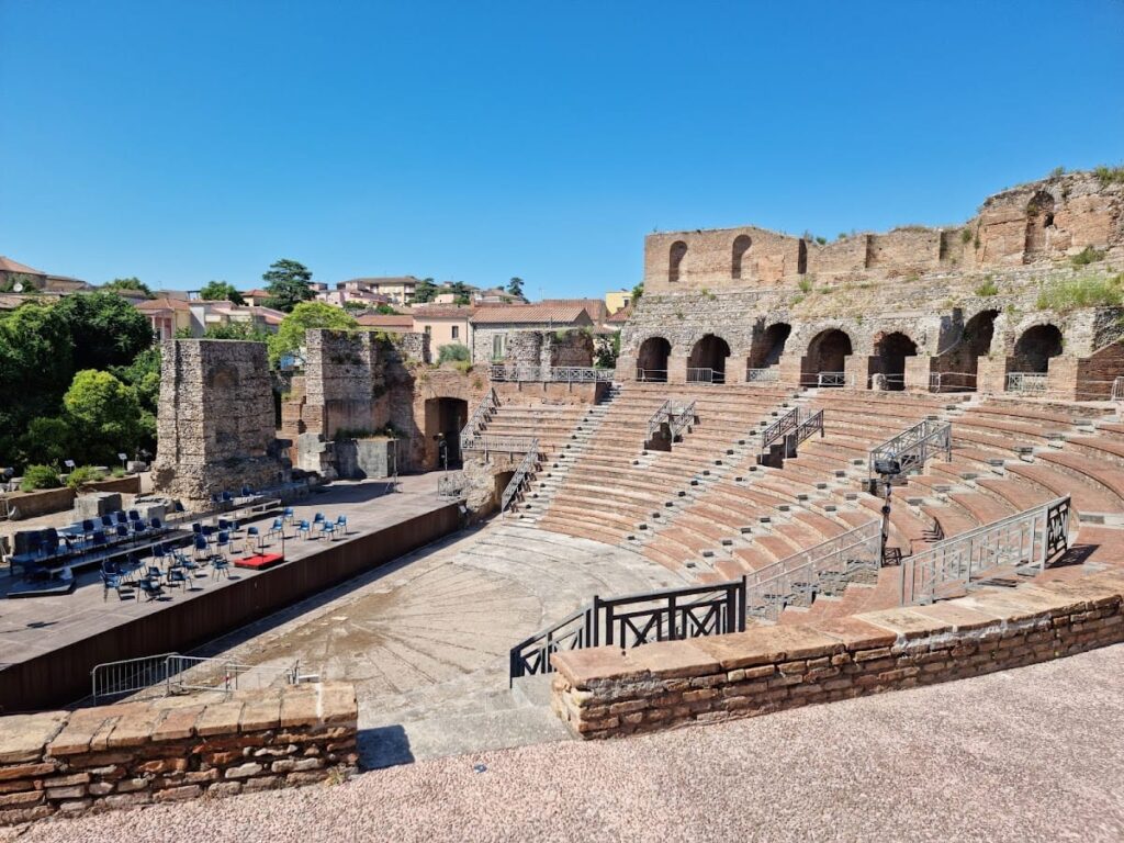 Roman Theatre, Benevento: An Imperial Roman Performance Venue in Italy 1 Roman Theatre, Benevento