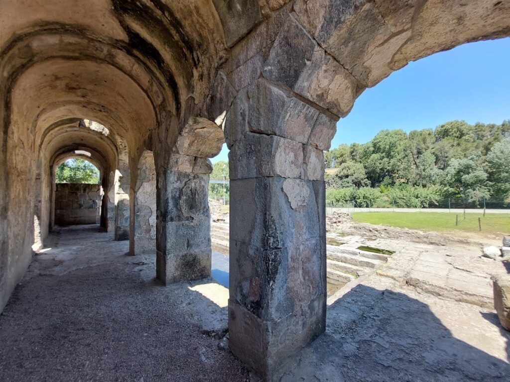 Roman Baths of Fordongianus: Thermal Baths and Ancient Settlement in Sardinia 10 Roman Baths of Fordongianus