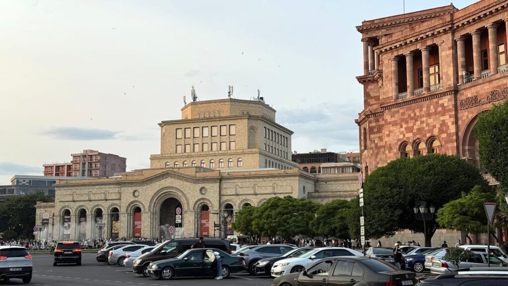 History Museum of Armenia: A National Historical and Archaeological Museum in Yerevan 2 History Museum of Armenia
