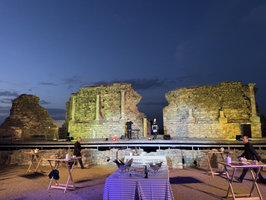 Regina Turdulorum: The Roman Theater in Casas de Reina, Spain 10 Regina Turdulorum Roman Theater