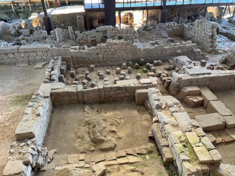 Roman Thermae of Maximinus in Braga: Ancient Public Baths of Bracara Augusta