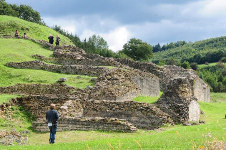 Mandeure Theatre: A Gallo-Roman Cultural Landmark in Eastern France