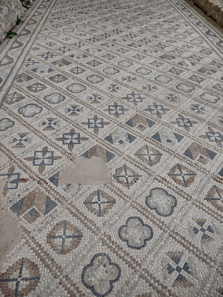 Gallo-Roman Villa Séviac: A Late-Antique Rural Residence in France 2 Gallo-Roman Villa Seviac