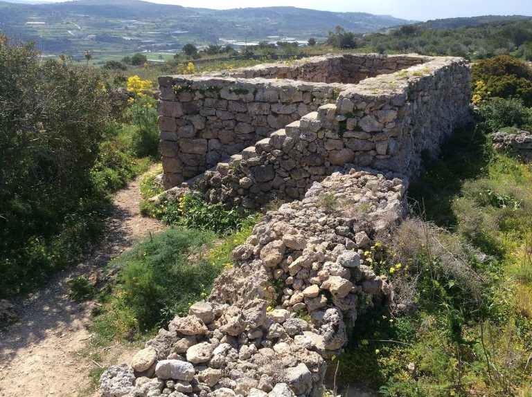 Xemxija Hill Heritage Walk: A Roman Road and Archaeological Route in Malta