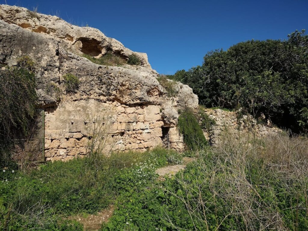 Xemxija Hill Heritage Walk: A Roman Road and Archaeological Route in Malta 2 Xemxija Hill Heritage Walk
