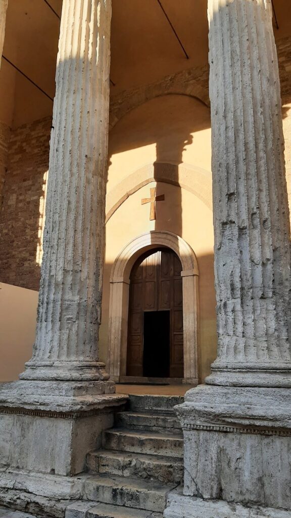 Church of Santa Maria Maggiore in Assisi: Former Cathedral and Sanctuary of the Spoliation 4 Church of Santa Maria sopra Minerva in Assisi