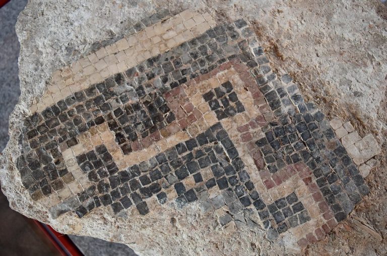 Roman Villa Neuenahr-Ahrweiler: A Roman Rural Estate and Roadside Rest House