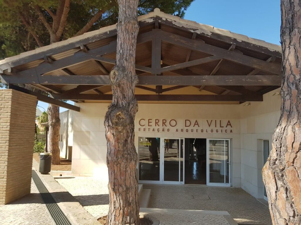 Cerro da Vila: A Roman and Later Settlement in Algarve, Portugal 9 "Cerro da Vila" - Roman Village