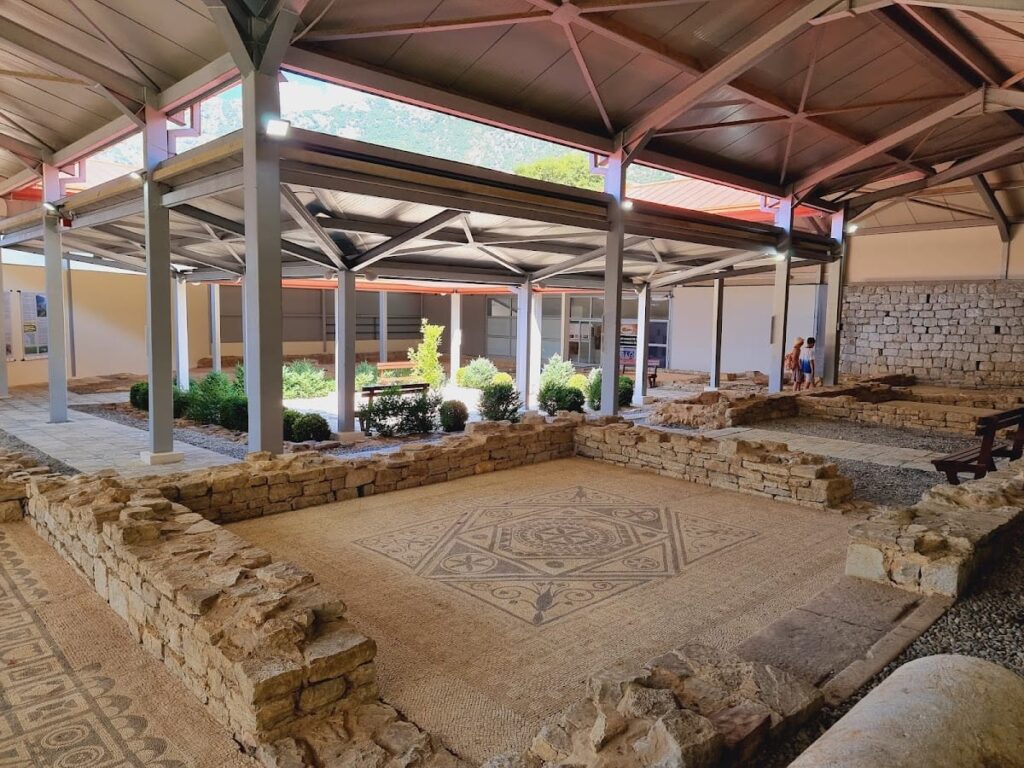 Risan: Roman Mosaics and Villa in Ancient Rhisinium 2 Roman Mosaics in Risan
