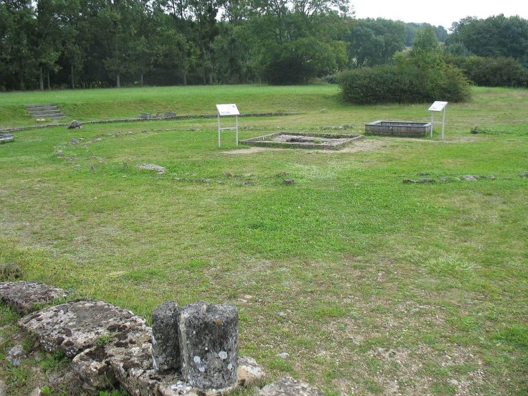 Archaeological site of Fontaines Salées: A Prehistoric, Celtic, and Gallo-Roman Spring Complex in France