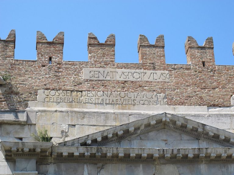 Arch of Augustus (Rimini): Roman City Gate and Honorary Monument