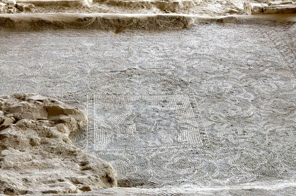 Roman Villa of Casignana: A Late Antique Residential and Bath Complex in Italy 2 Roman villa of Casignana