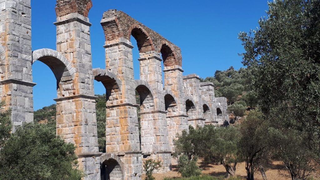 Roman Aqueduct of Moria: Roman Water Supply System in Greece 1 Roman Aqueduct of Moria