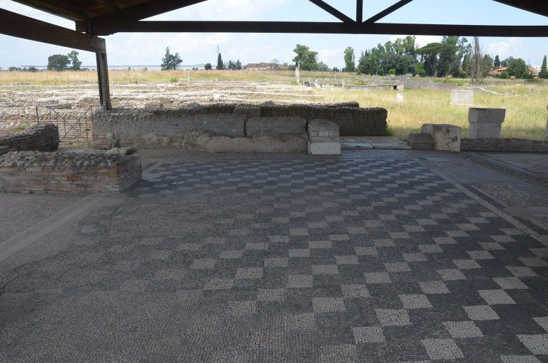 Roman Aqueduct Gea: Ancient Water Infrastructure in Teruel, Spain