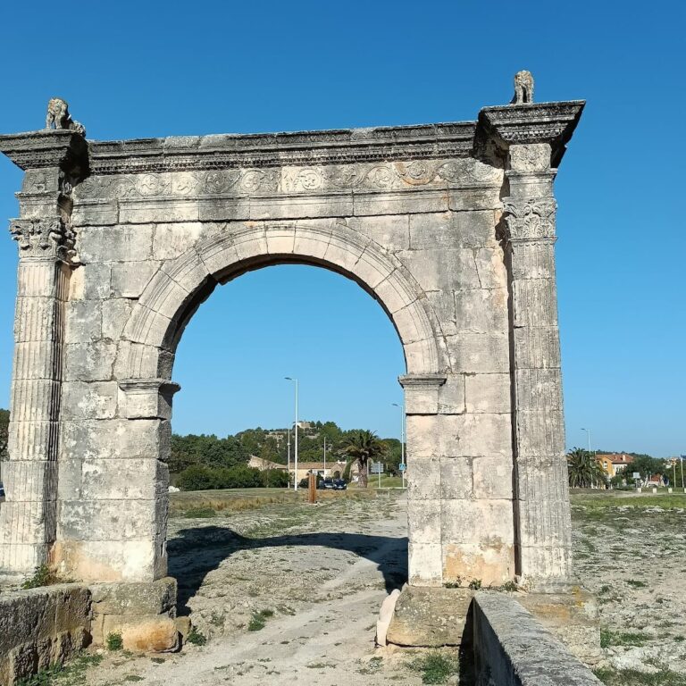 Pont Flavien: A Roman Funerary Bridge at Saint-Chamas, France