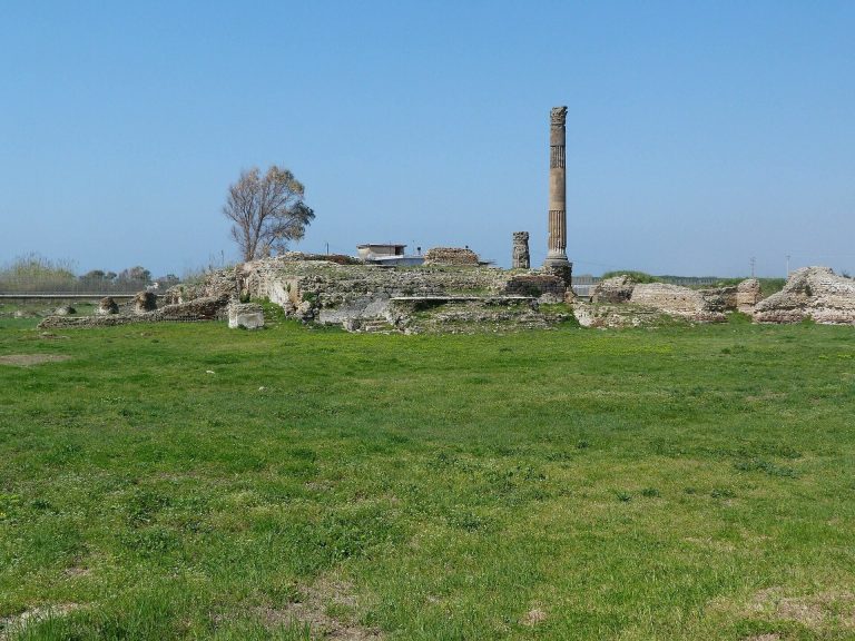 Liternum: Roman Colony and Archaeological Site in Italy