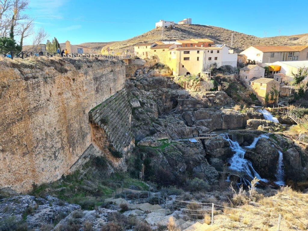 Almonacid de la Cuba Dam