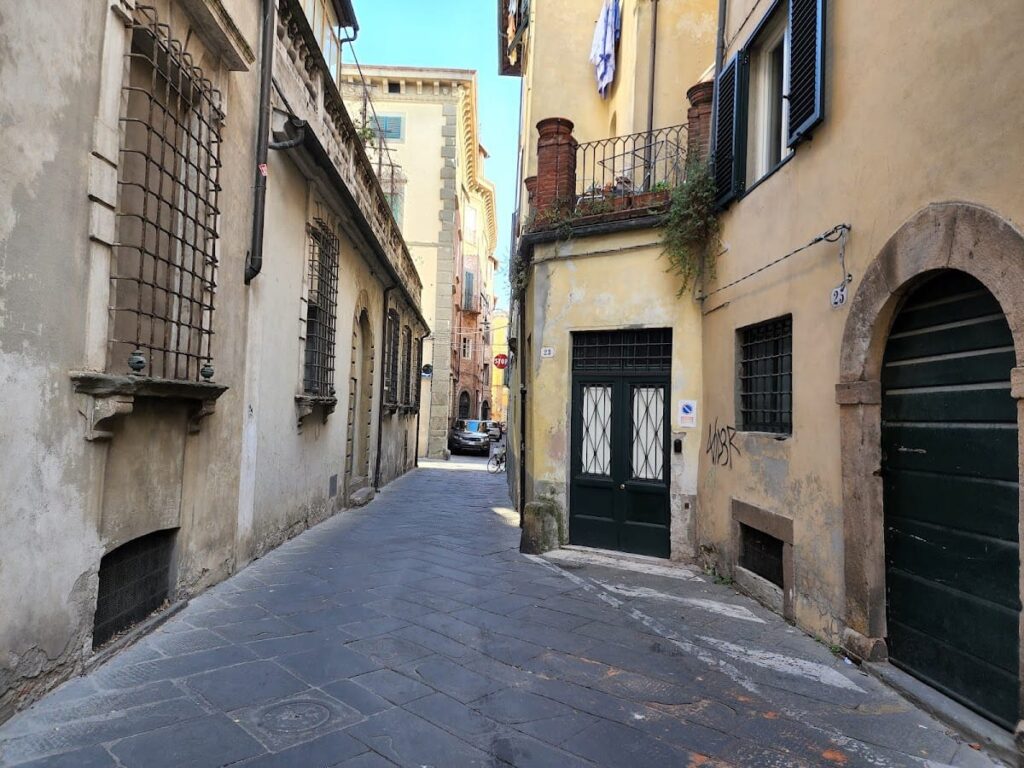 Domus Romana Lucca: An Ancient Roman House in Central Italy 8 Domus Romana Lucca