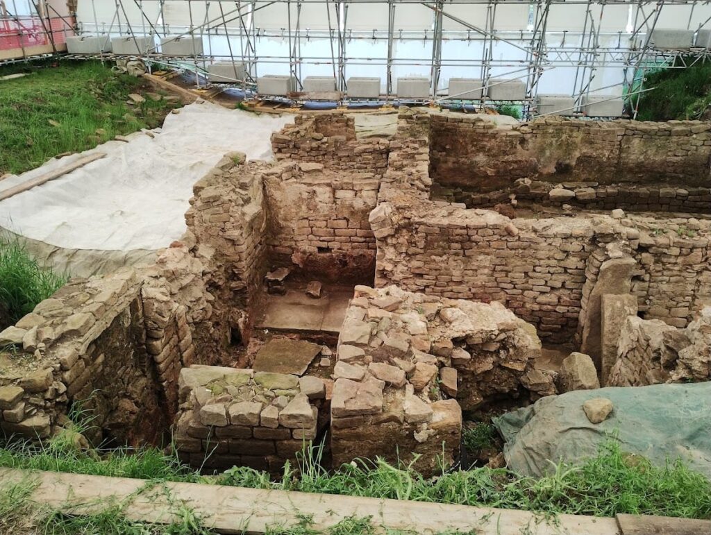 Binchester Roman Fort Vinovia: A Roman Military Fort and Settlement in England 4 Binchester Roman Fort Vinovia