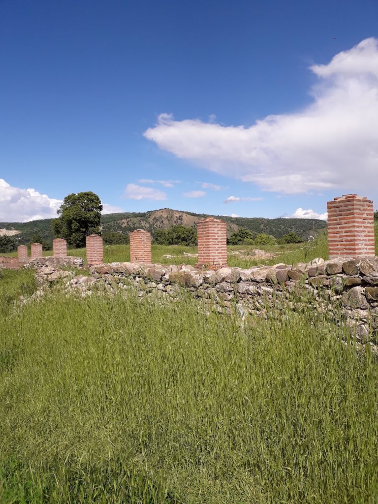 Roman Fortification Diana: A Roman Danube Frontier Fort in Serbia 4 Roman Fortification Diana