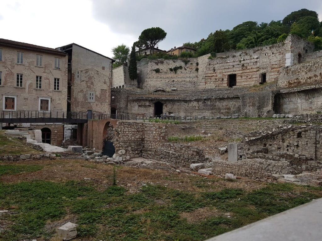 Roman Theatre of Brescia: An Ancient Brixia Performance Venue 3 Roman Theatre of Brescia