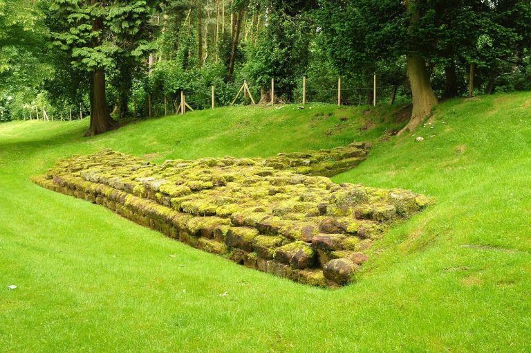 Aldborough Roman Site: The Roman Town of Isurium Brigantum