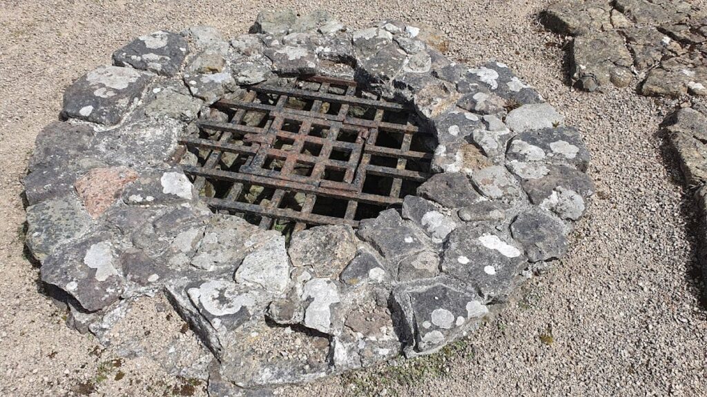 Segontium Roman Fort: A Roman Military Base in North Wales 9 Segontium Roman Fort