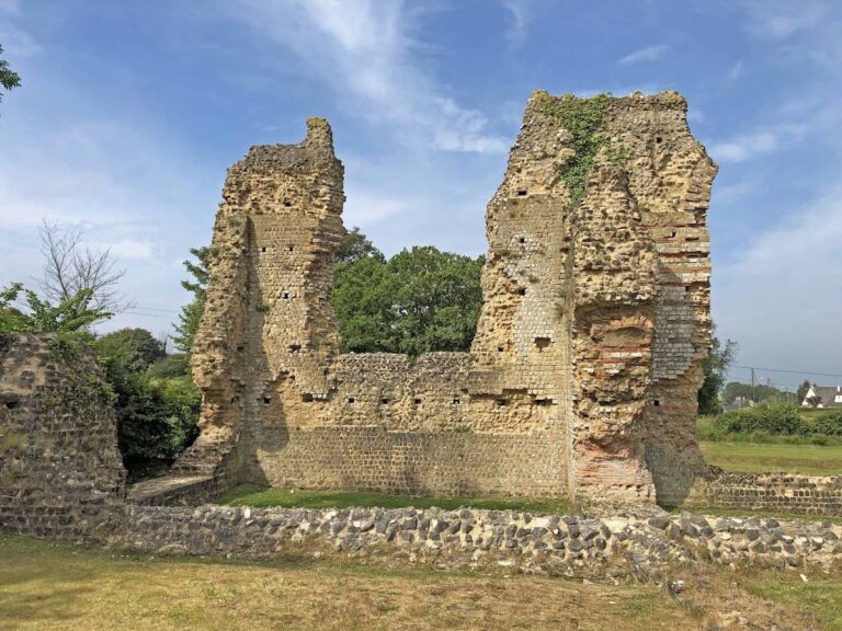 Alauna Gallo-Roman Baths: Ancient Thermal Complex in Valognes, France