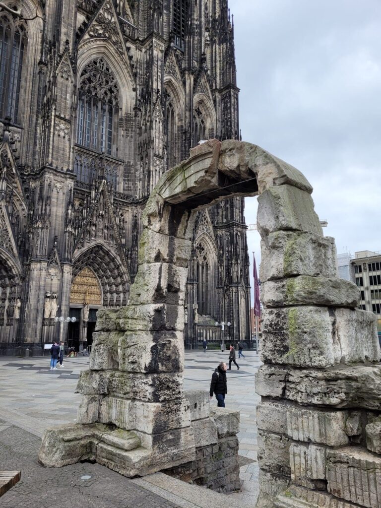 Northern Gate of Cologne 8 Romans' Northern Gate, Cologne