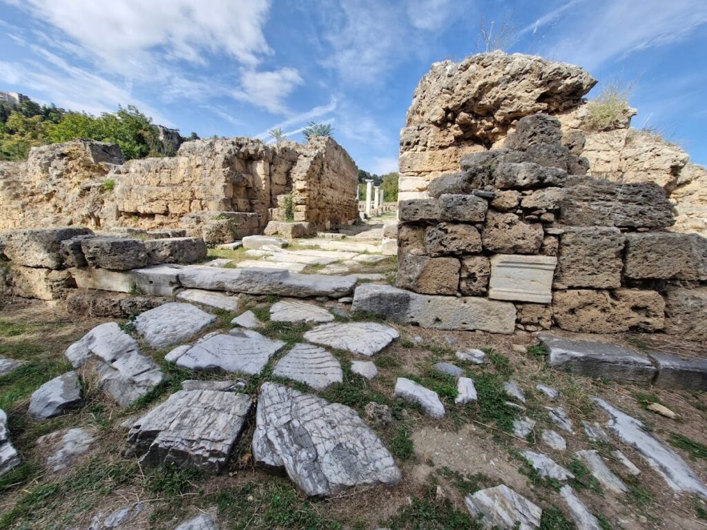 Longos in Edessa: An Ancient Urban Center in Greece 8 Ancient Edessa - Archaeological Site of Longos