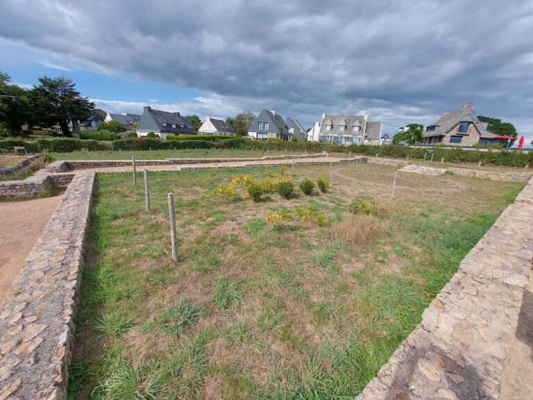 Villa gallo-romaine de Mané-Véchen: A Roman Maritime Estate in Brittany