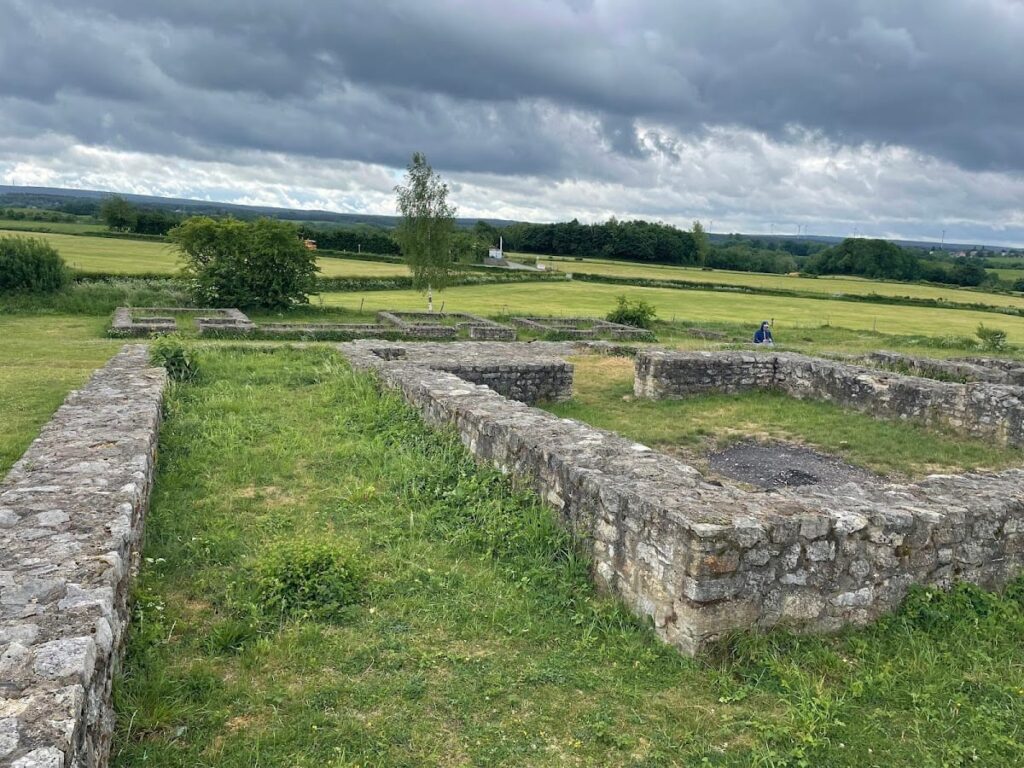 Varnenum: A Gallo-Roman Sanctuary Near Aachen 6 Varnenum Temple, Aachen