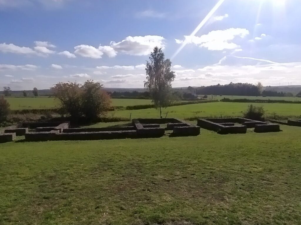 Varnenum: A Gallo-Roman Sanctuary Near Aachen 7 Varnenum Temple, Aachen