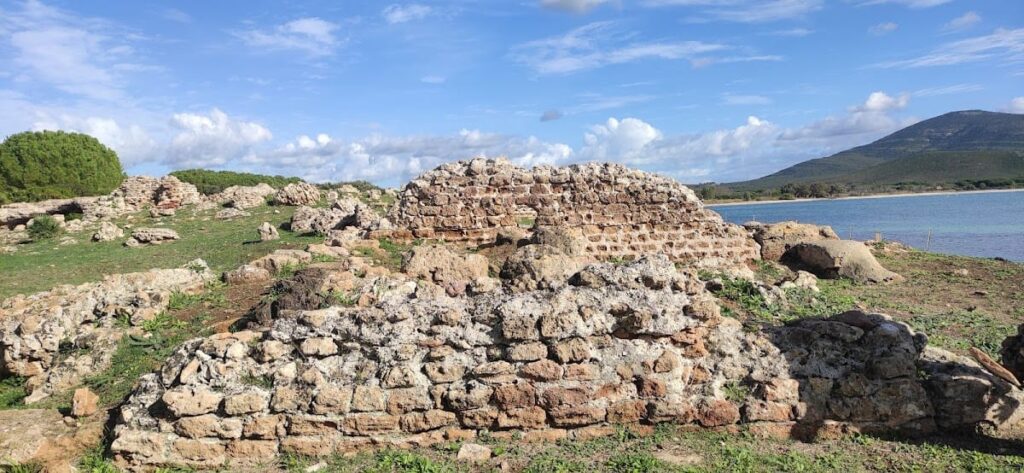 Villa Romana di Sant'Imbenia: A Roman Coastal Estate in Sardinia 10 Villa Romana di Sant'Imbenia