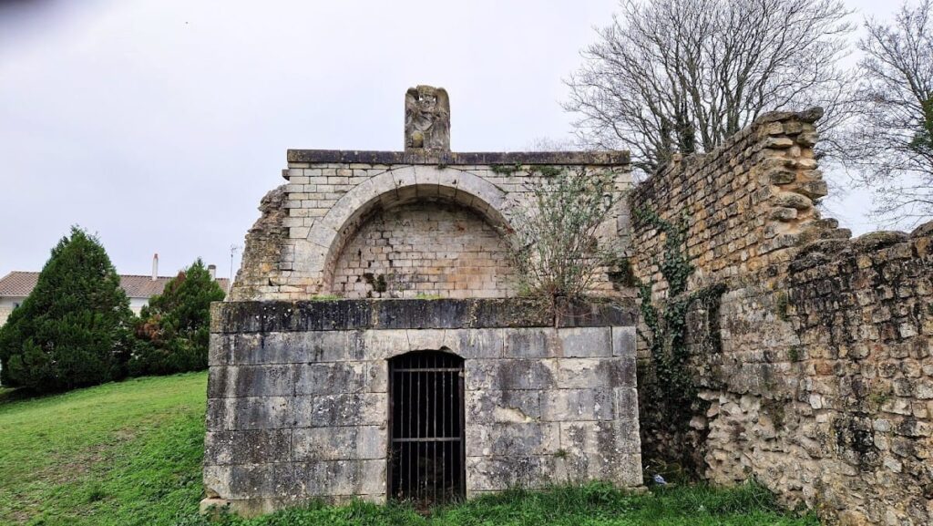Thermes De Saint Saloine