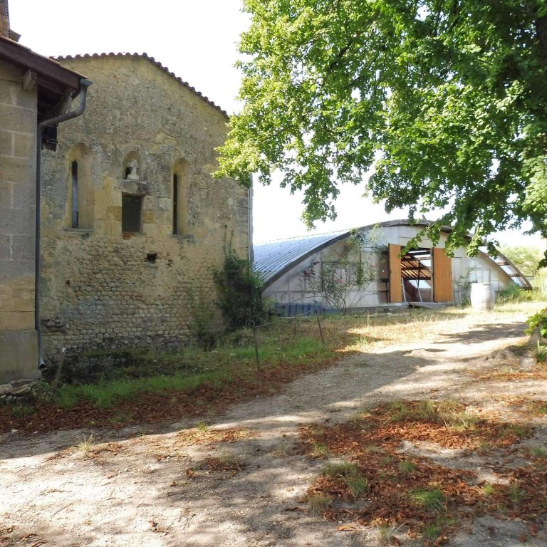 Gallo-Roman Villa Saint-Romain Loupiac: A Roman Estate and Bathing Complex in France