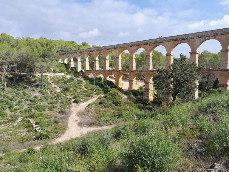 The Ferreres Aqueduct: A Roman Water-Supply Bridge in Tarragona