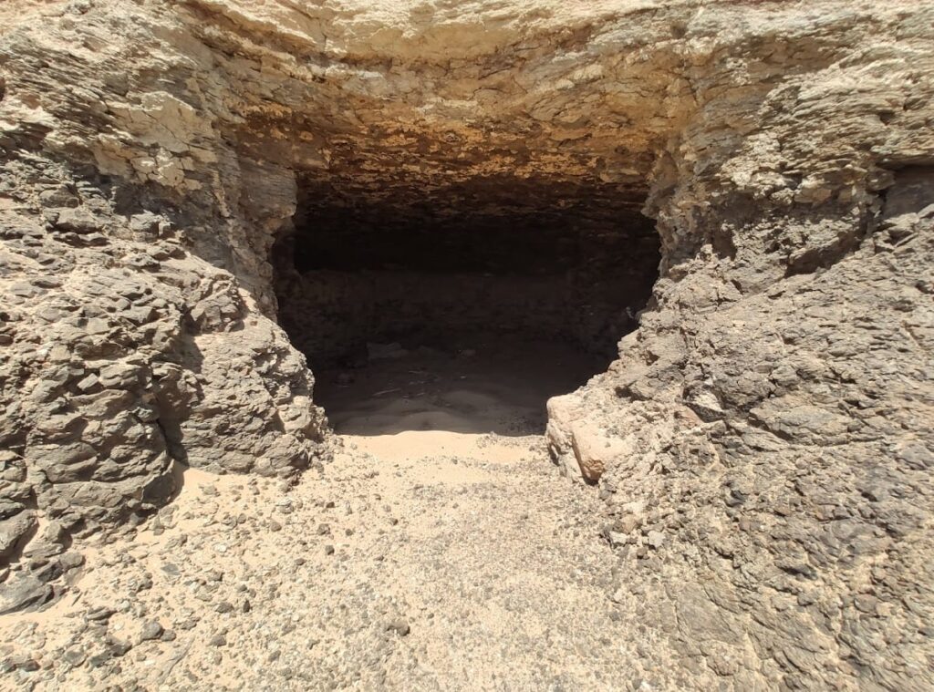 Necropolis of El-Bagawat: The Late-Antique Cemetery of Hibis 4 Necropolis of Elbagawat