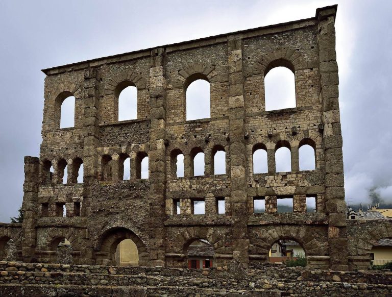 Roman Forum of Aosta: An Ancient Civic and Entertainment Center in Northern Italy