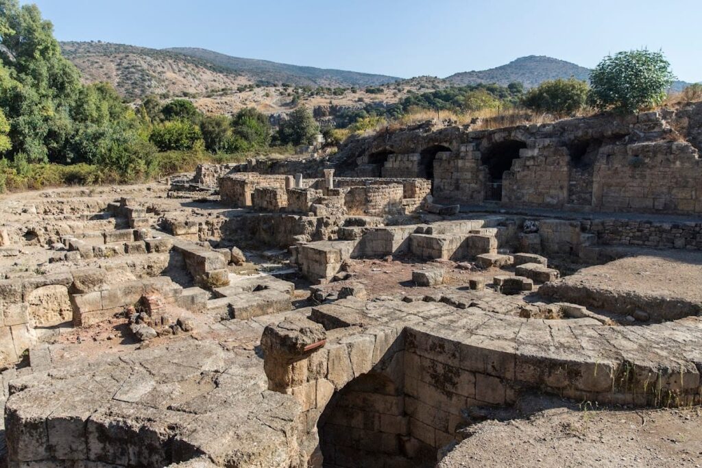 Caesarea Philippi: A Hellenistic and Roman Sacred City in Israel 1 Caesarea Philippi