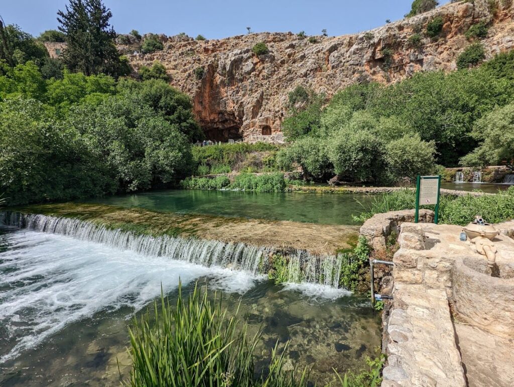 Caesarea Philippi: A Hellenistic and Roman Sacred City in Israel 2 Caesarea Philippi