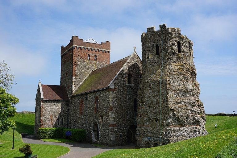 Roman Lighthouse: A Roman Beacon at Dover