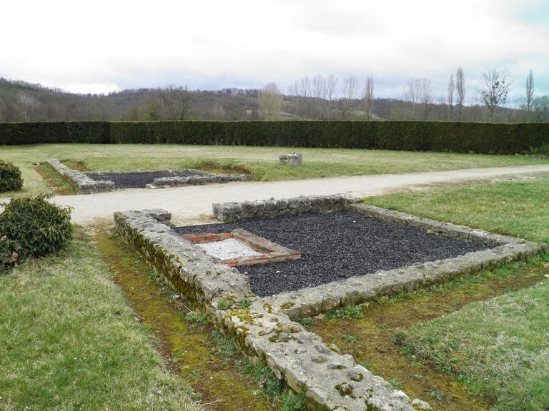 Gallo-Roman Villa of Lassalles: An Agricultural Estate and Late Roman Palace