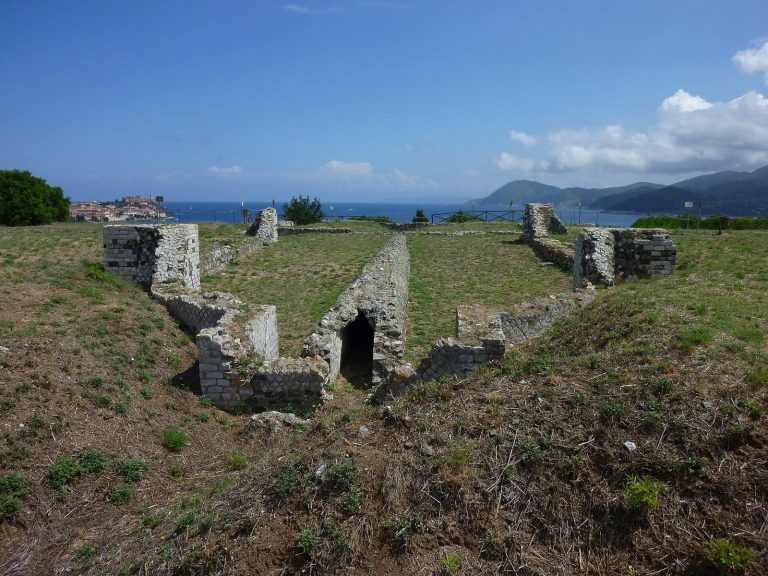 Le Grotte Roman Villa: An Aristocratic Maritime Residence on Elba