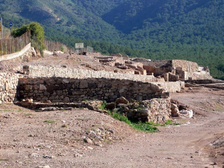 Roman Villa of Paturro: A Mining and Fish-Salting Establishment in Spain