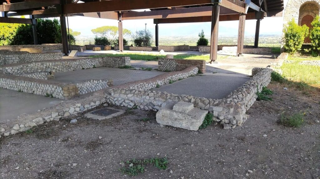 Villa of Volusii: A Roman Senatorial Estate and Agricultural Centre in Italy 4 Villa of Volusii