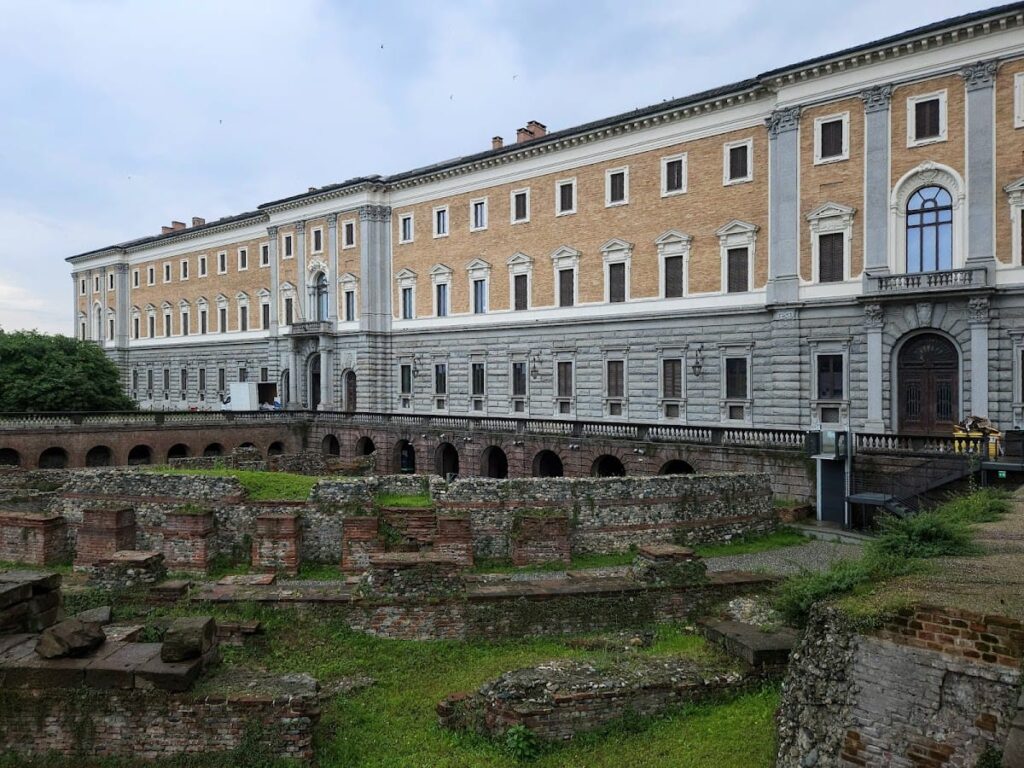 Roman Theatre of Turin: An Ancient Cultural Venue in Northern Italy 6 Torino Roman Theatre