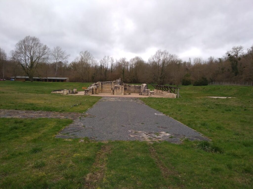 Genainville Archaeological Site: A Gallo-Roman Sanctuary and Civic Complex in France 2 Genainville Archaeological Site