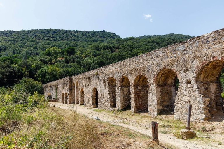 Ansignan Aqueduct Bridge: A Roman-Medieval Irrigation and Road Structure in France